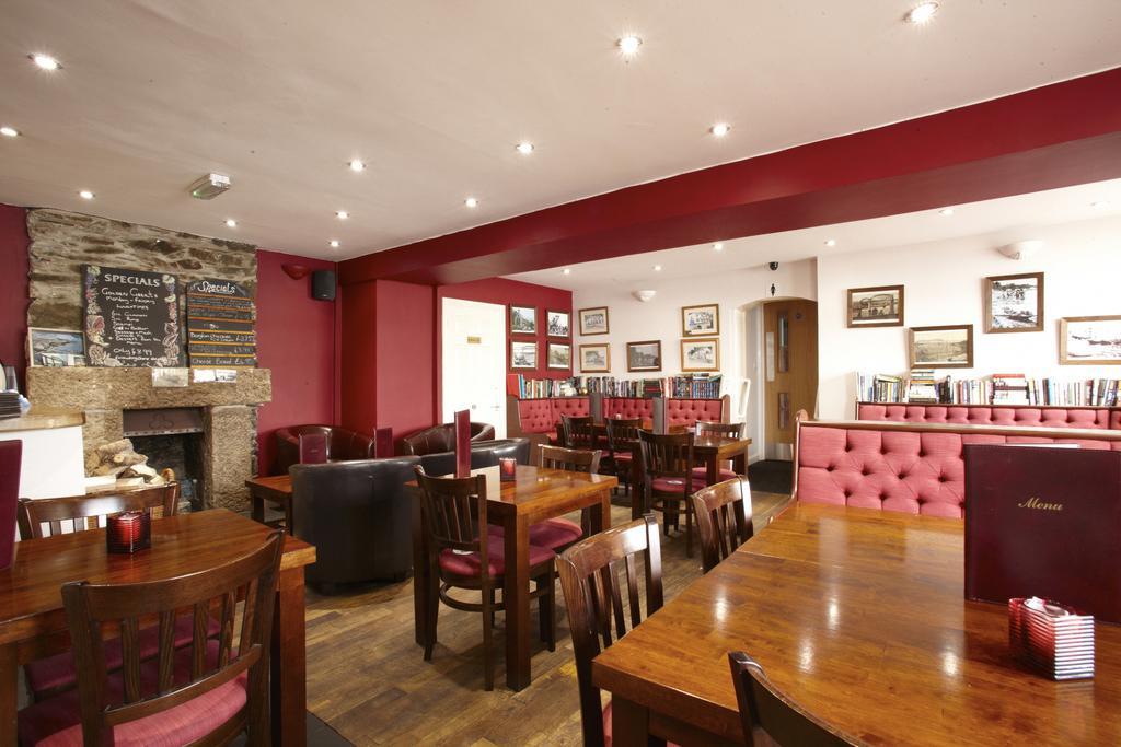 The Ferry House Inn بلايموث المظهر الخارجي الصورة
